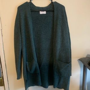 Old navy cardigan